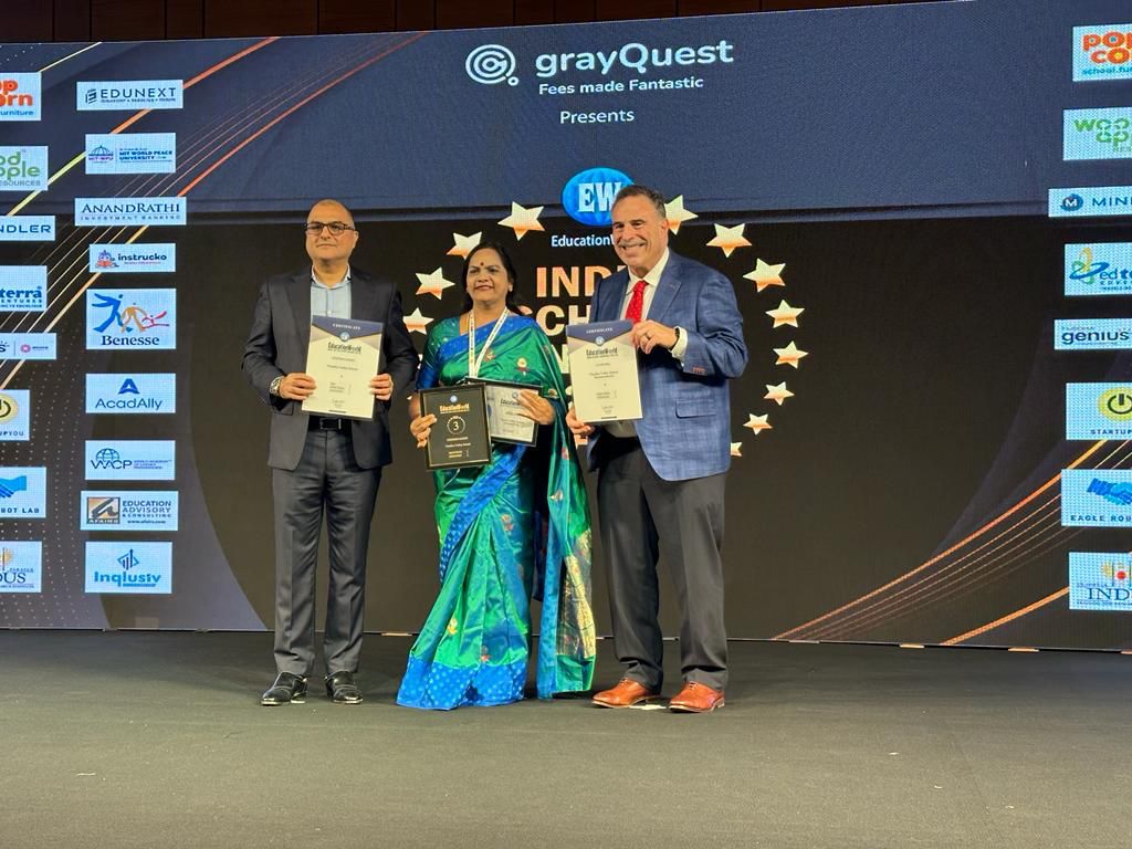 award-img